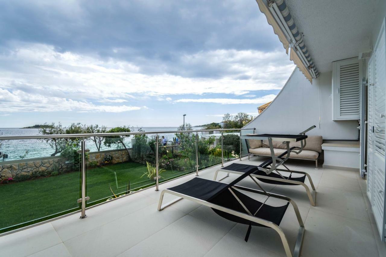 Villa Mario - Rogoznica Рогозница Екстериор снимка